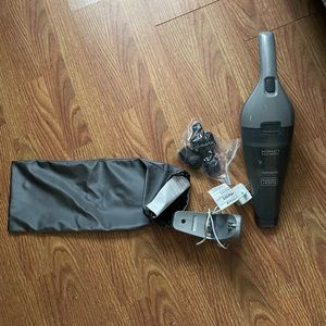 Black+Decker Dustbuster Set